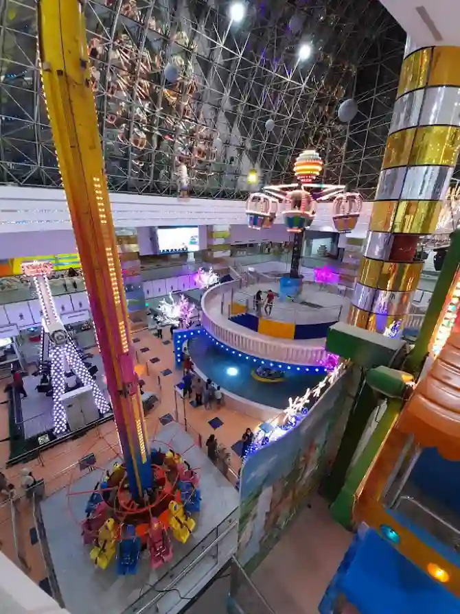 Boutique au Africa Mall Emplacement Premium à Ariana