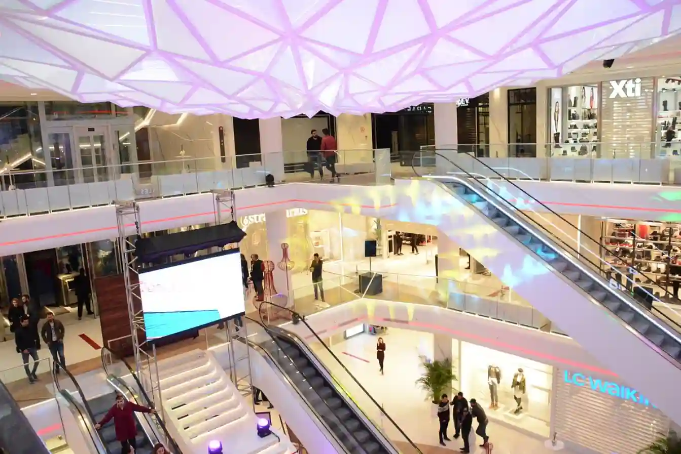 Boutique au Africa Mall Emplacement Premium à Ariana - Vue 1