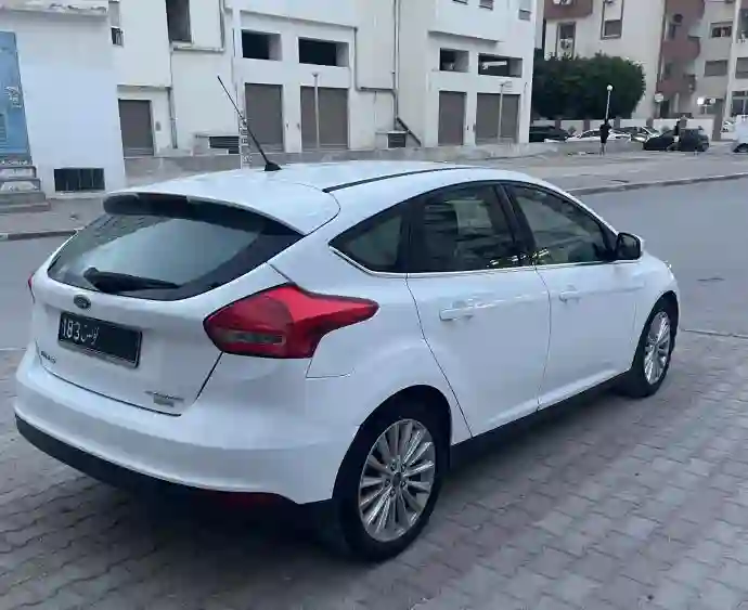 Ford Focus Titanium Ecoboost Tel 28 403 410