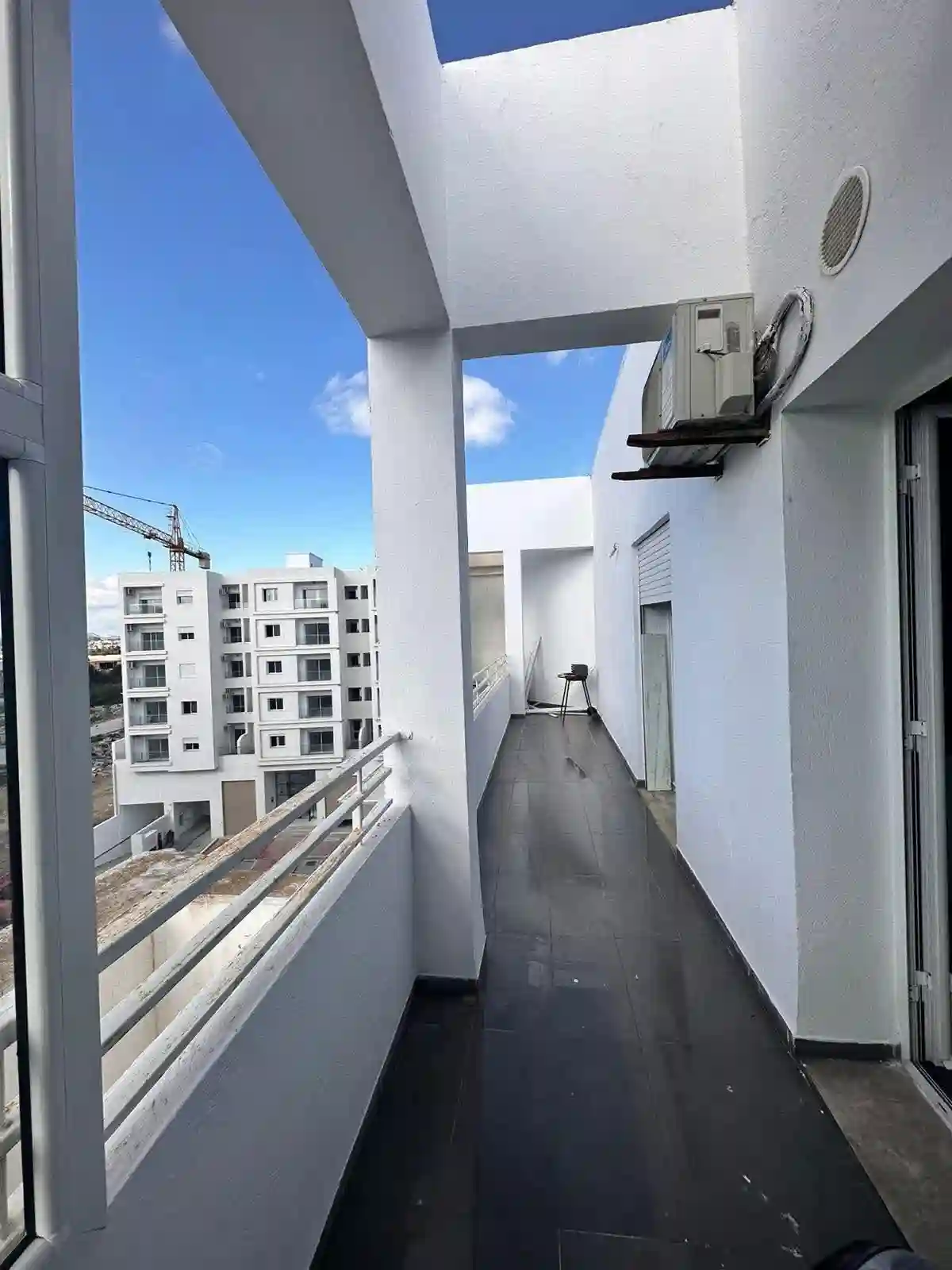 S1 200 md Avec Terrasse Wahat L'aouina à Ain Zaghouan - Vue 1