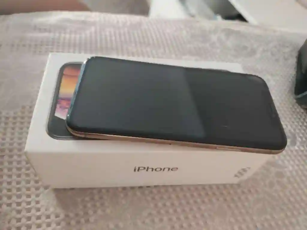 Iphone xs - Vue 2