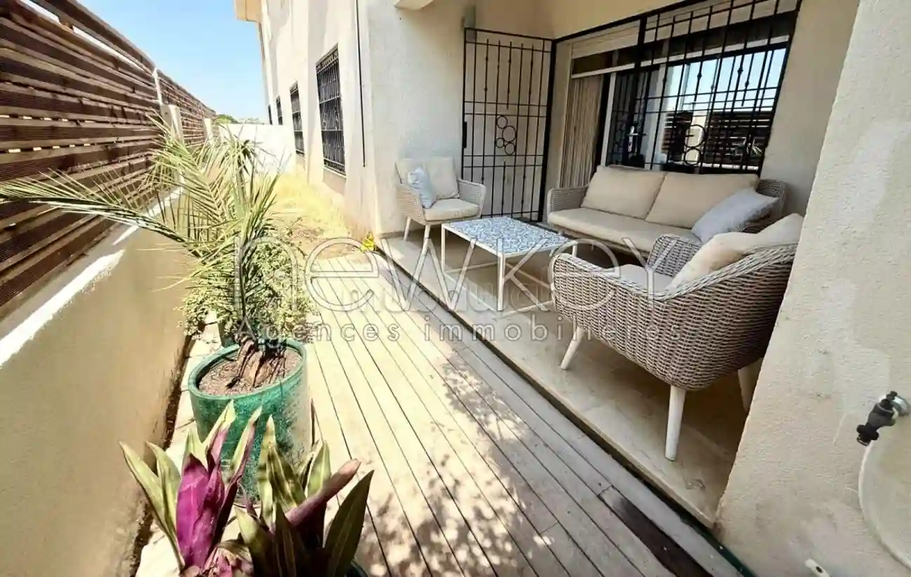 Magnifique Appartement S3 à Vendre aux Jardins de Carthage - Vue 3