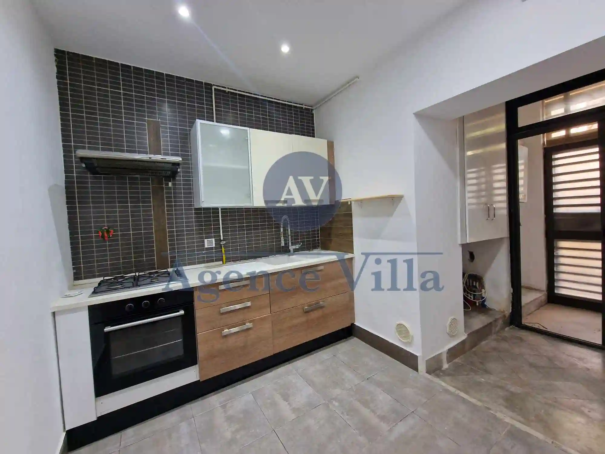 Un Duplex à ain Zaghouan à Ain Zaghouan - Vue 4