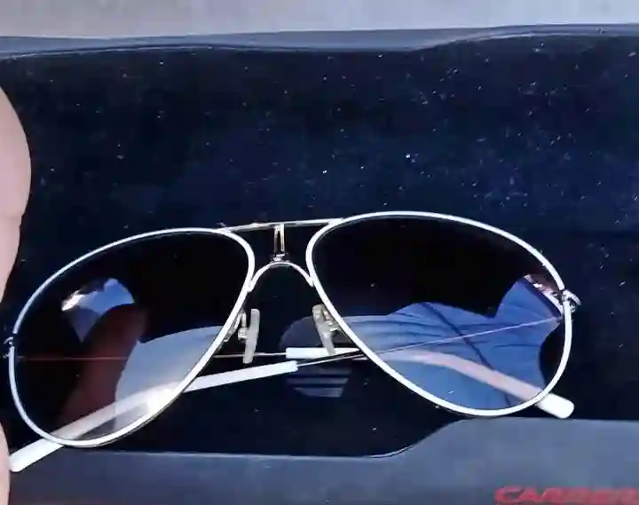 4 Lunettes Authentique Importé - Vue 2