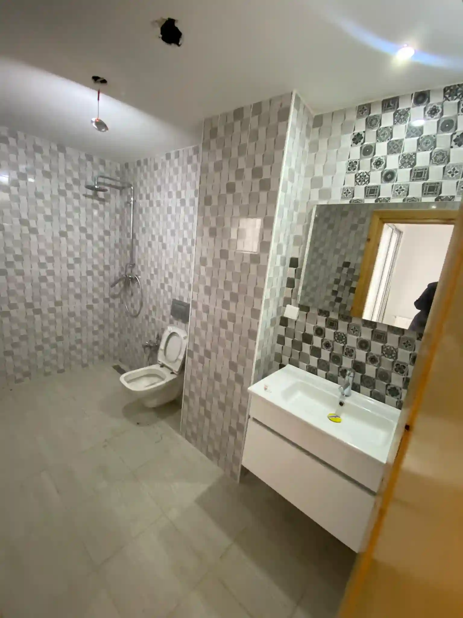 Bureau s1 à Mourouj 5 à El Mourouj - Vue 3