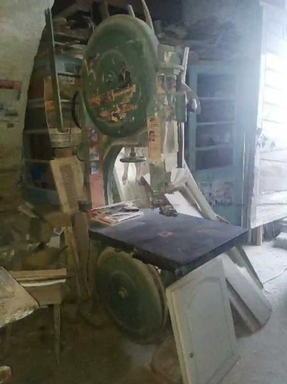 ماكينات نجارة للبيع في جوهرة سوسة 98581015 - Vue 4