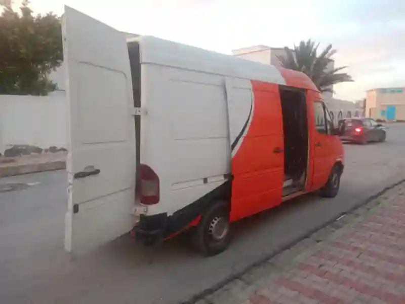 Mercedess Sprinter - Vue 3