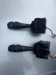 Commodo Phare Renault Clio 4 Symbol