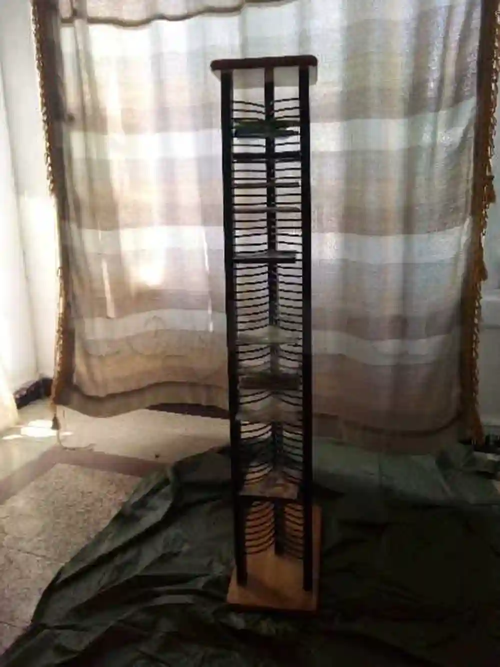 Porte CD en Bois - Vue 6