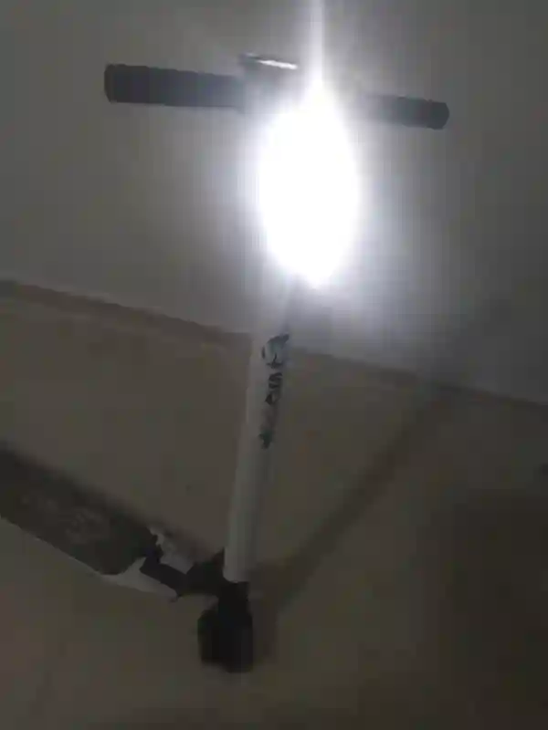 Trotinette Électrique - Vue 4