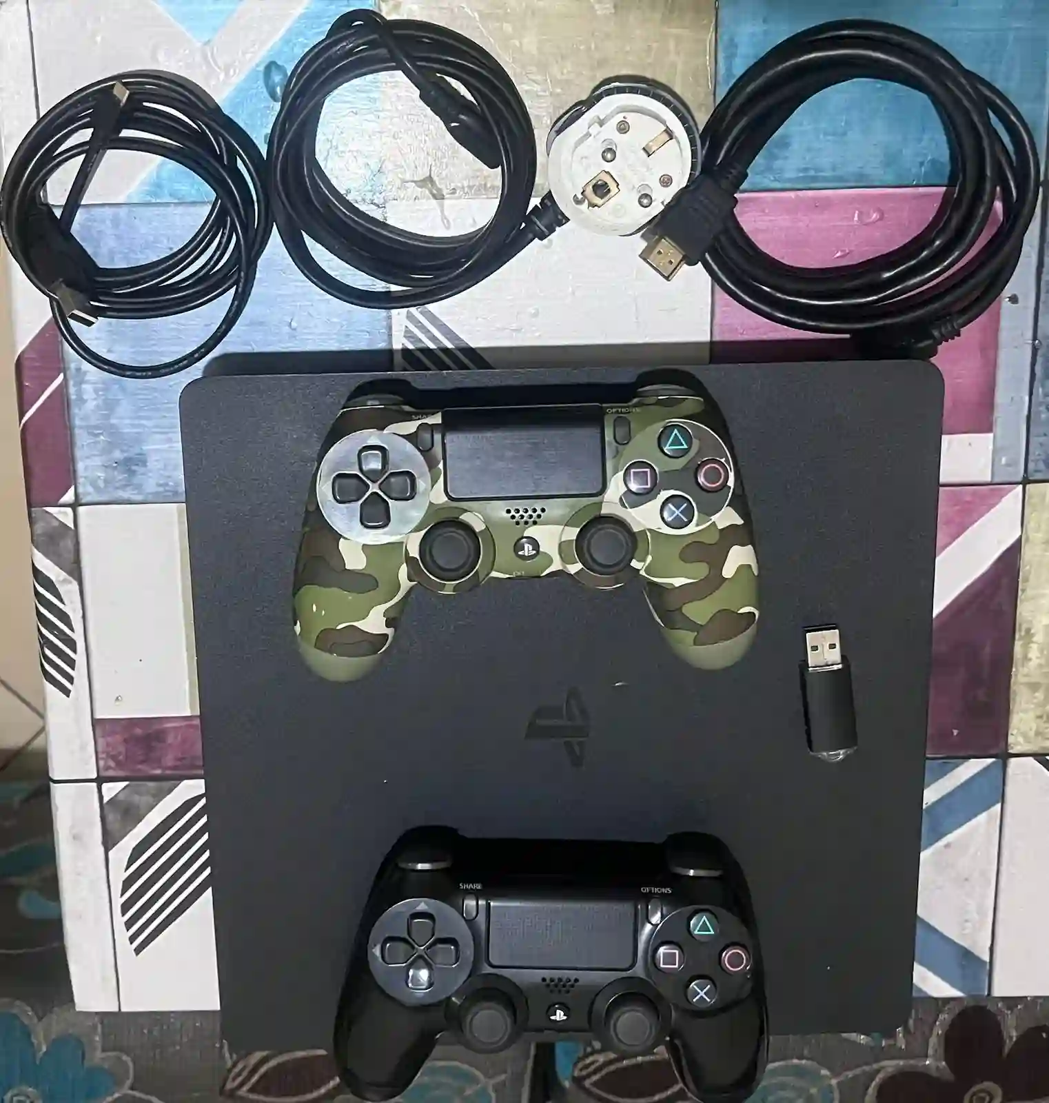 Ps 4 Slim 1to à El Kram
