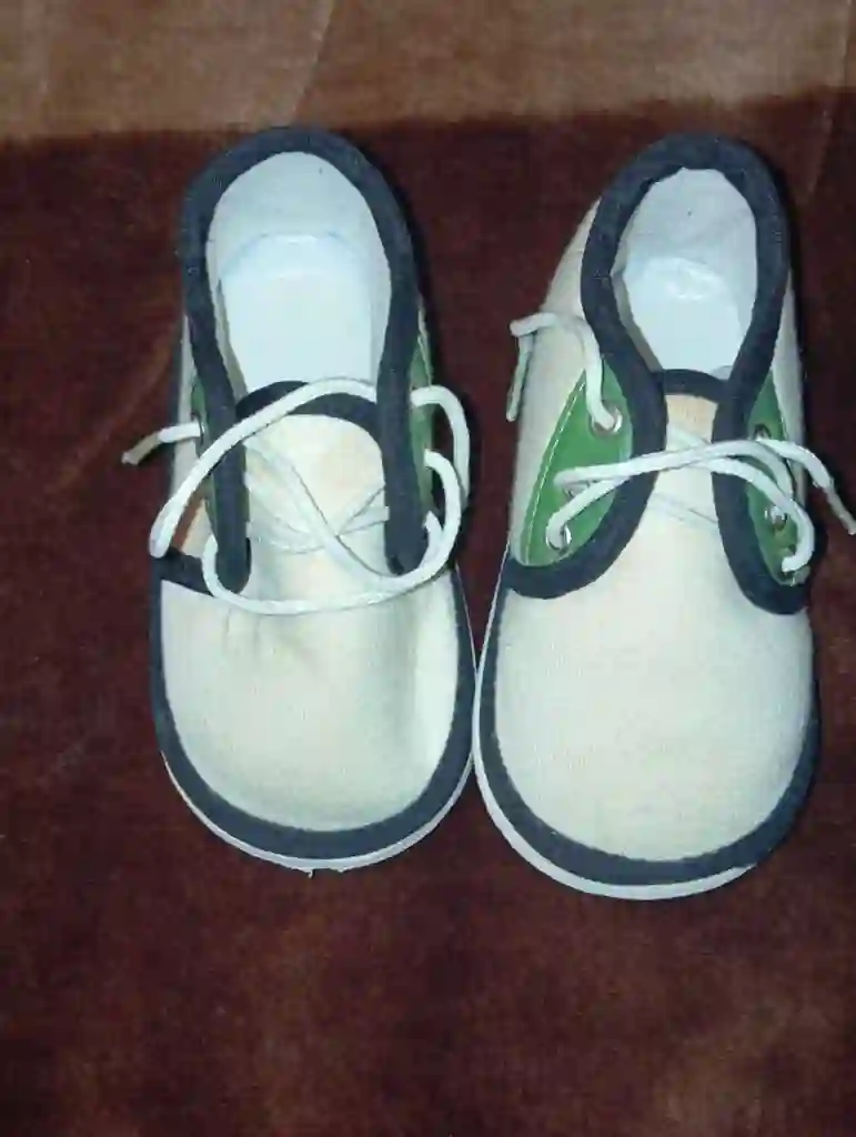Chaussures Pour Bėbė