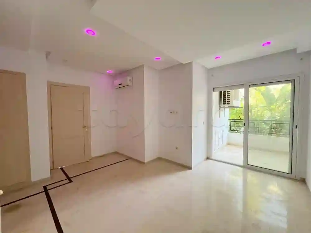 Duplex Avec Piscine en Location - Vue 7