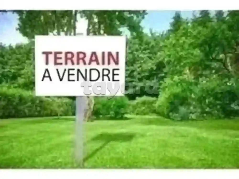 Terrain à Chotrana 1 à Chotrana 1