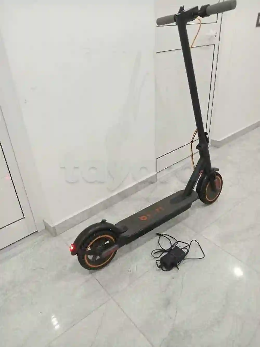 Trottinette Électrique Importé en tre bon eta - Vue 4