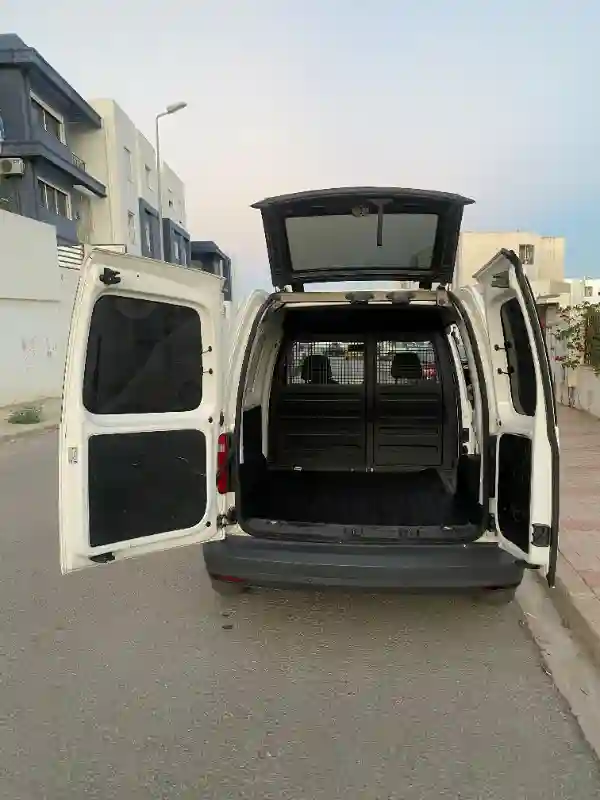 Volkswagen Caddy Diesel 2017 - Vue 3
