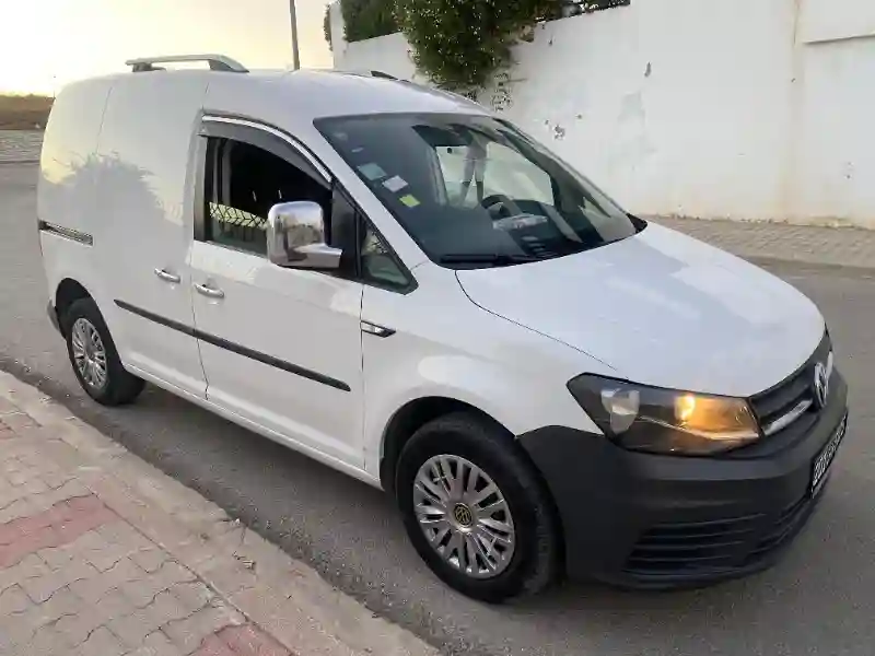 Volkswagen Caddy Diesel 2017 - Vue 8