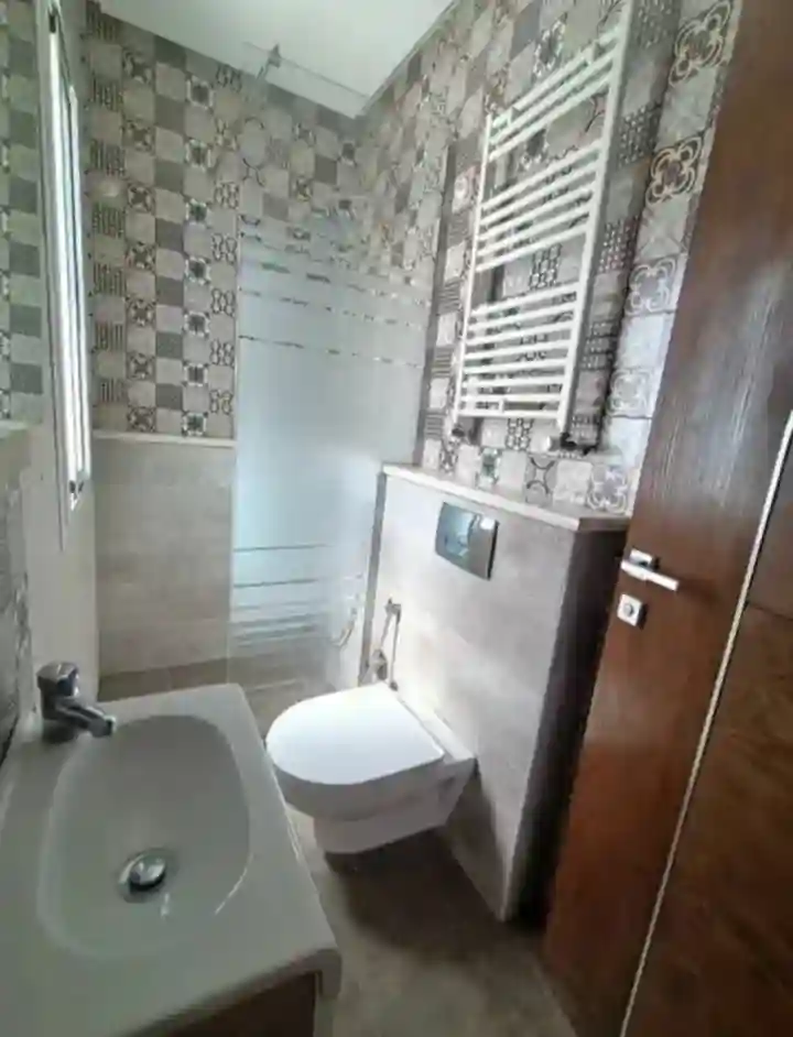 Appartement HS A Ariana Supérieure - Vue 3