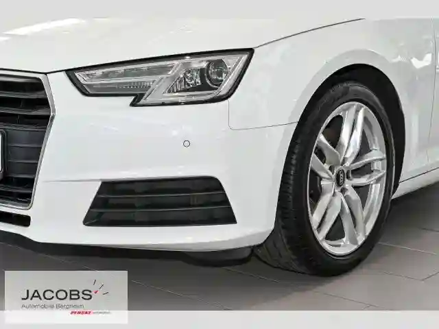 Audi A4 Essence 2018 - Vue 8