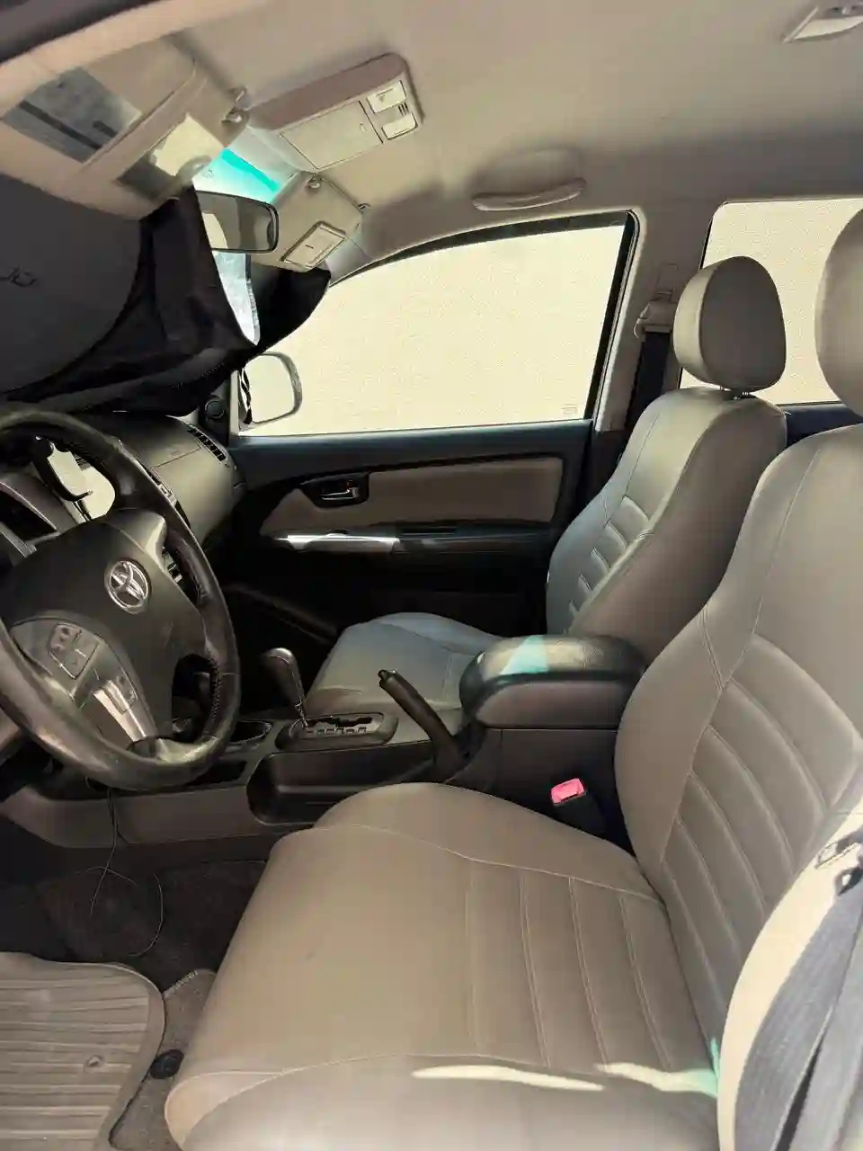Toyota Hilux Full Options Boite Auto à Sousse - Vue 2
