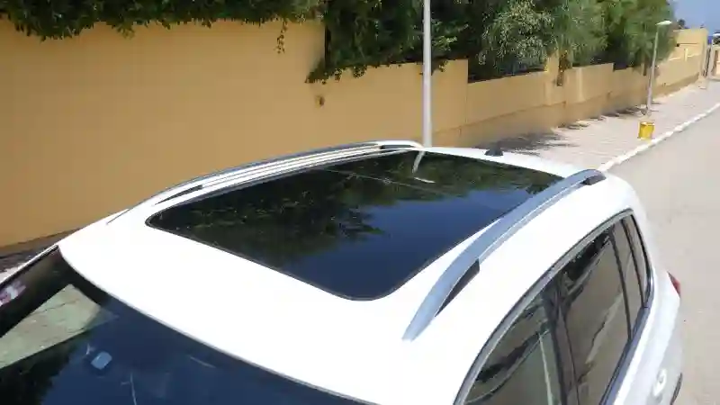 VW Tiguan 2014 20 TDI Boîte Auto Toit Ouvrant Pano - Vue 2