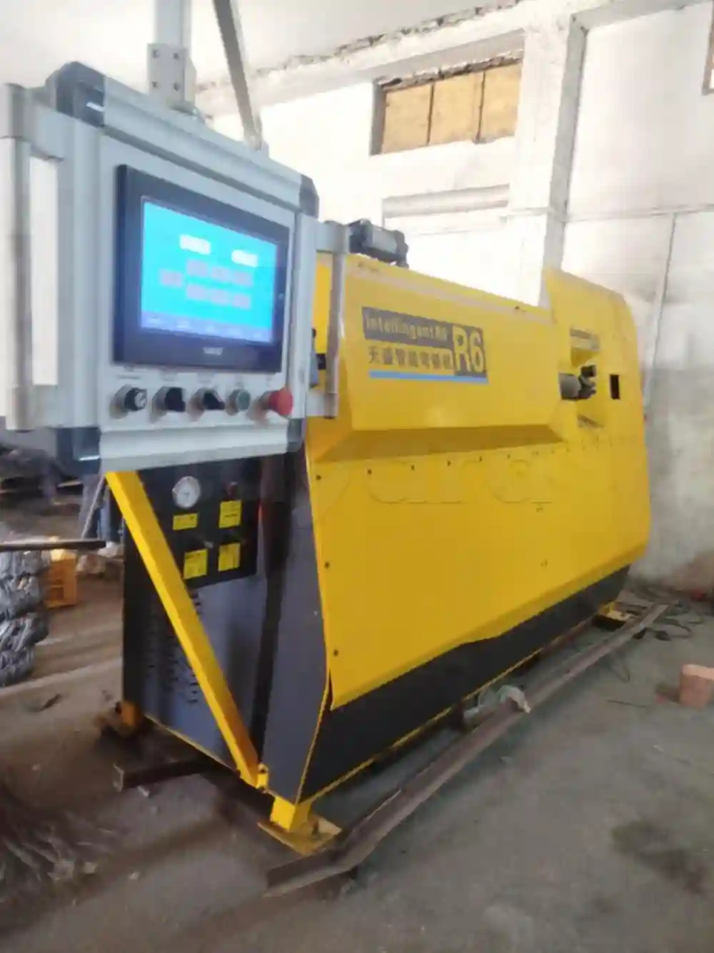 Cadreuse Automatique Intelligent R6 - Vue 1