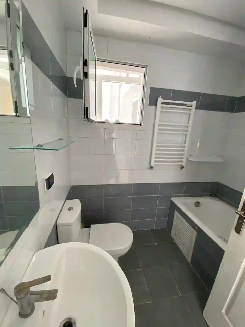 Appt 3 Pièces à La Mannouba - Vue 3