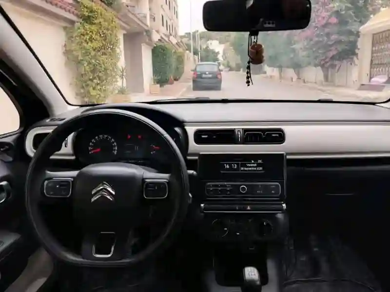 Citroën C 3 Nouveau Modèle Première Main - Vue 3