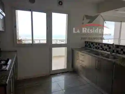 Appartement Haut Standing vue sur mer à Bizerte à Bizerte