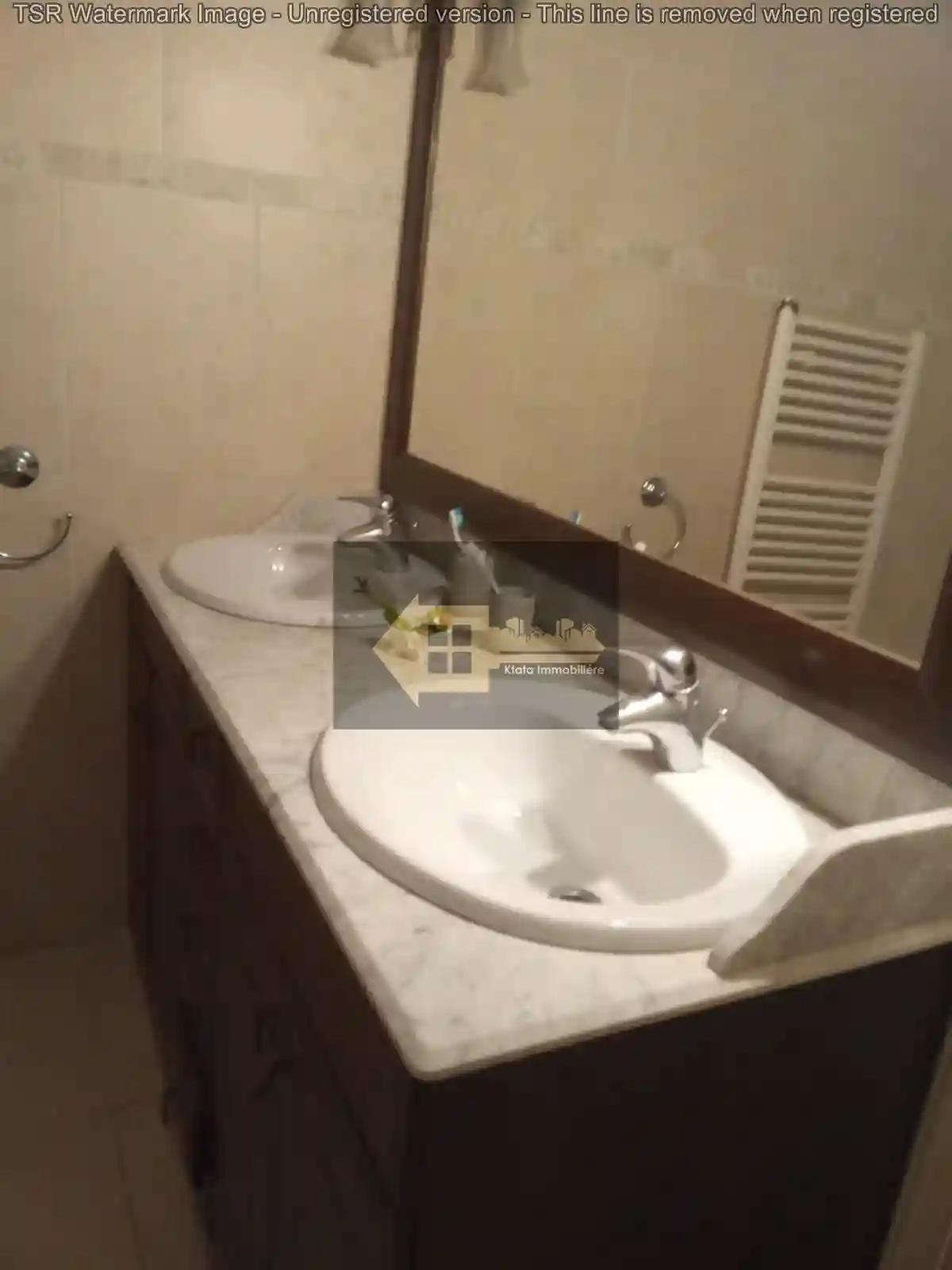 Ariana Escale vnt Maison à Riadh Landlous - Vue 2