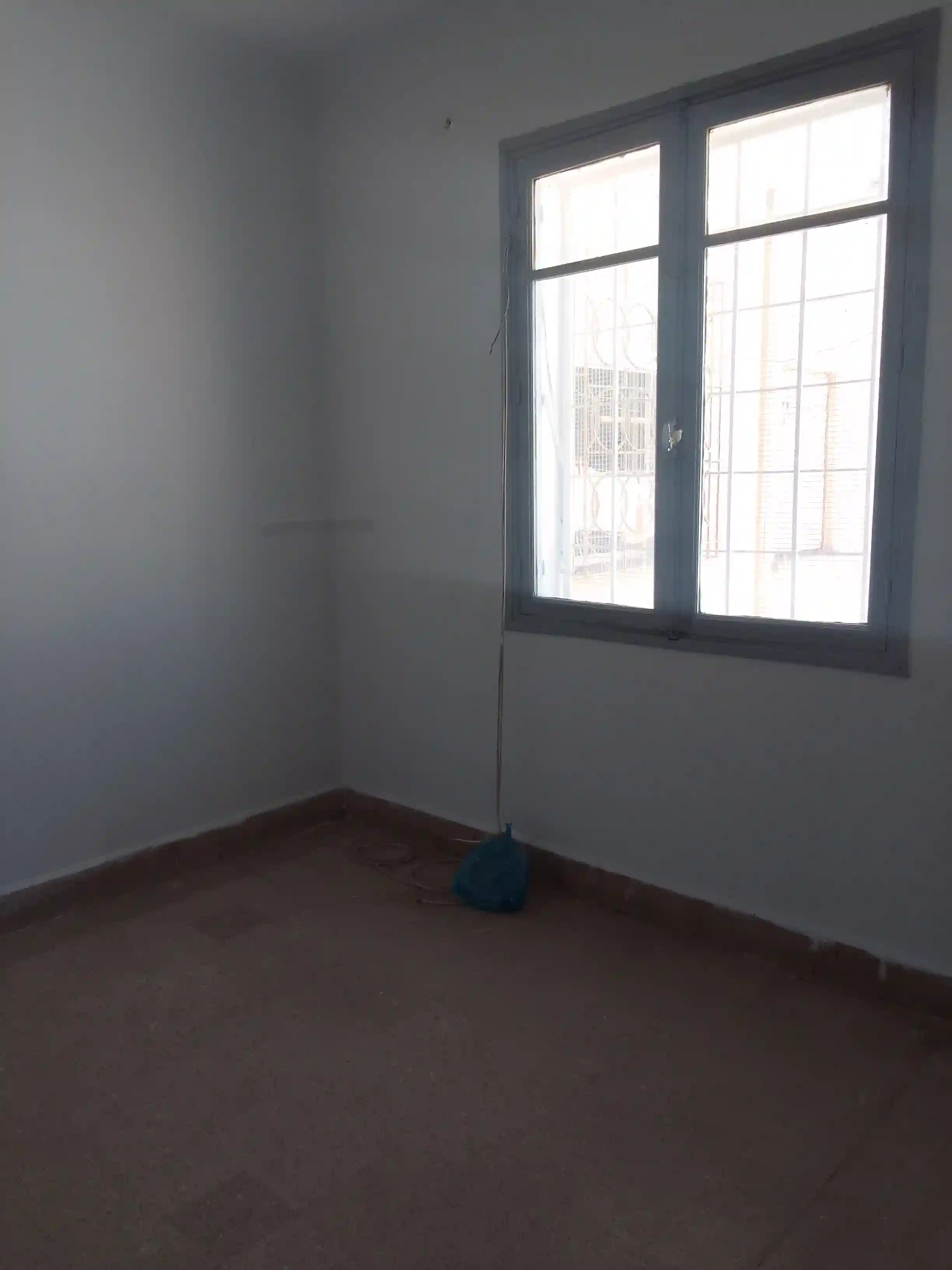 Petit Appartement au Centre Ville au 100 Metres à Sfax - Vue 1
