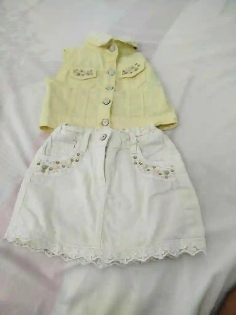 A Vendre Pour Fille 2 à 4 ans - Vue 9