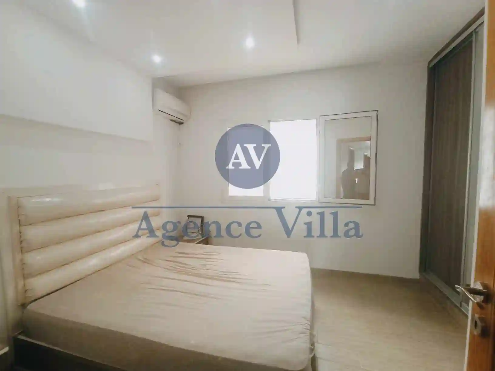 Maison à Bhar Lazrak sur Deux Niveaux à Marsa Erriadh - Vue 1