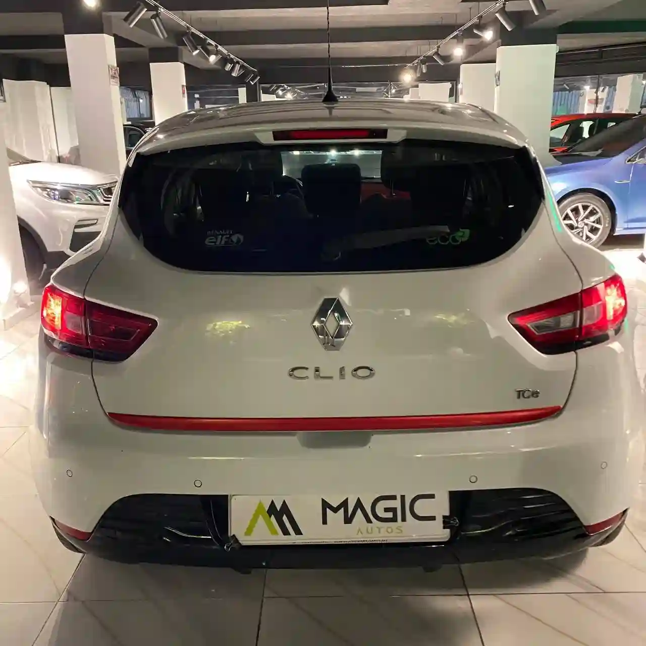 Clio 4 - Vue 6