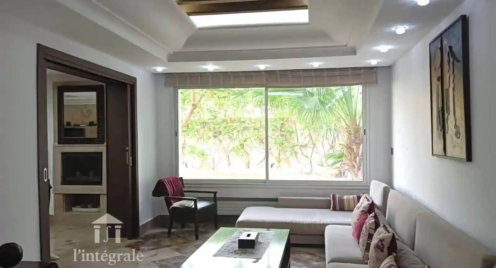 Villa de Prestige Avec Piscine à Menzah8 à El Menzah 8 - Vue 3