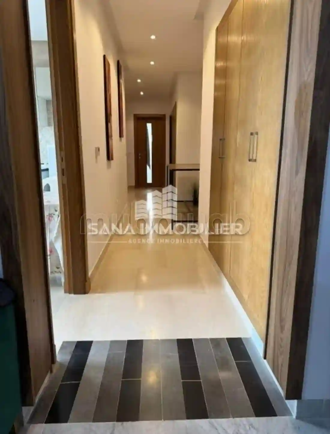 À Vendre – Appartement S2 Avec Terrasse au Centre - Vue 3