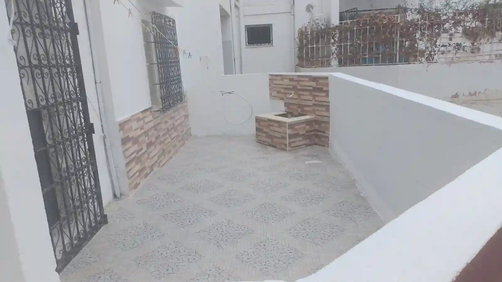 Un Joli Appart s2 à Borj Louzir - Vue 4