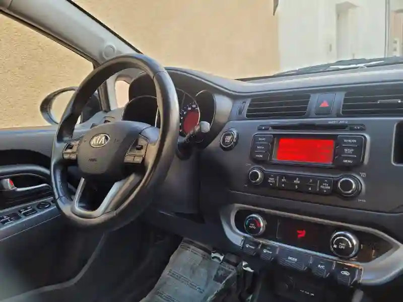 Kia RIO Essence 2014 54212824 - Vue 1