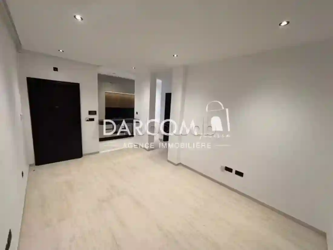A Vendre s1 Neuf 70 m² à la Soukra - Vue 2