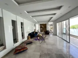 Appartement S3 Meublé Avec Jardin au Lac 2