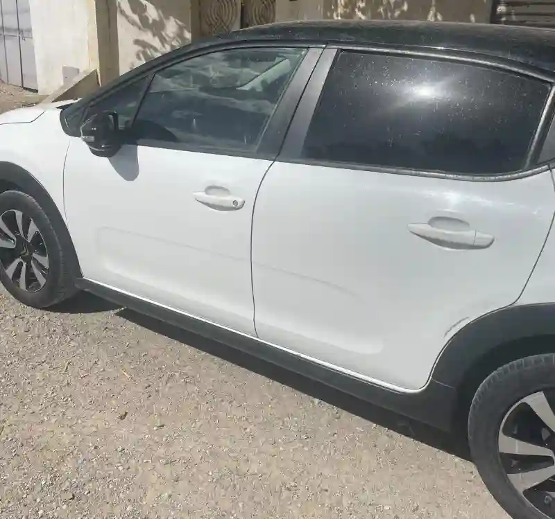 Citroen C3 Essence 2018 - Vue 2