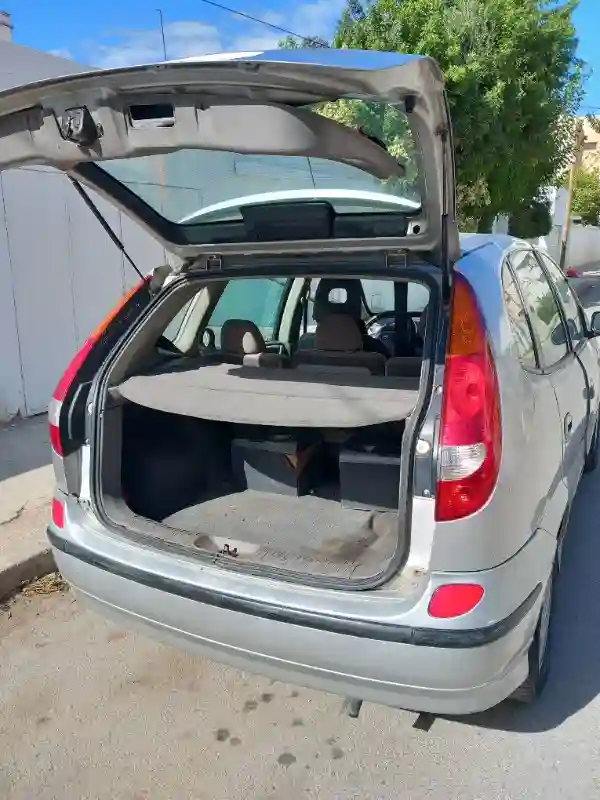 Nissan Almera Diesel 2001 - Vue 3
