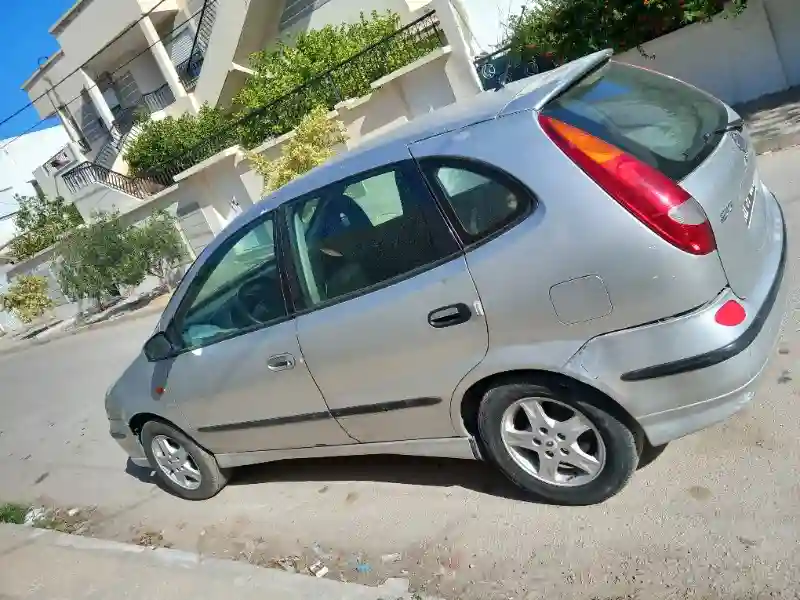 Nissan Almera Diesel 2001 - Vue 9