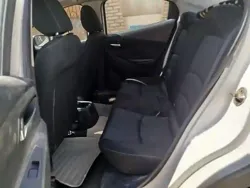 Mazda Mazda2 Essence 2015