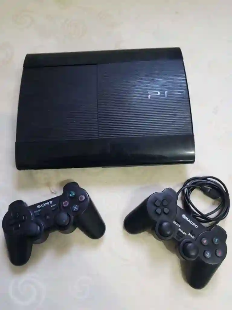 Play 3 Avec +20jeux - Vue 3