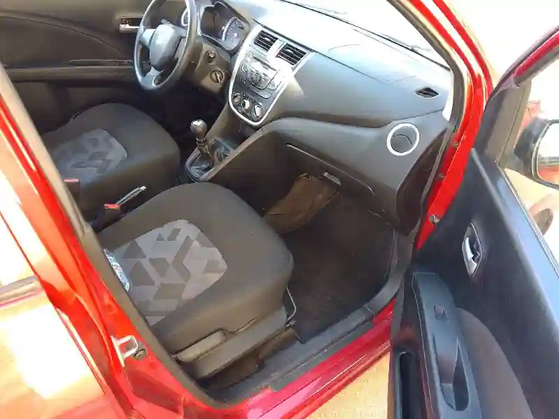 Suzuki Celerio Essence 2020 - Vue 3