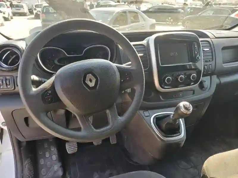 Renault Trafic4 - Vue 6