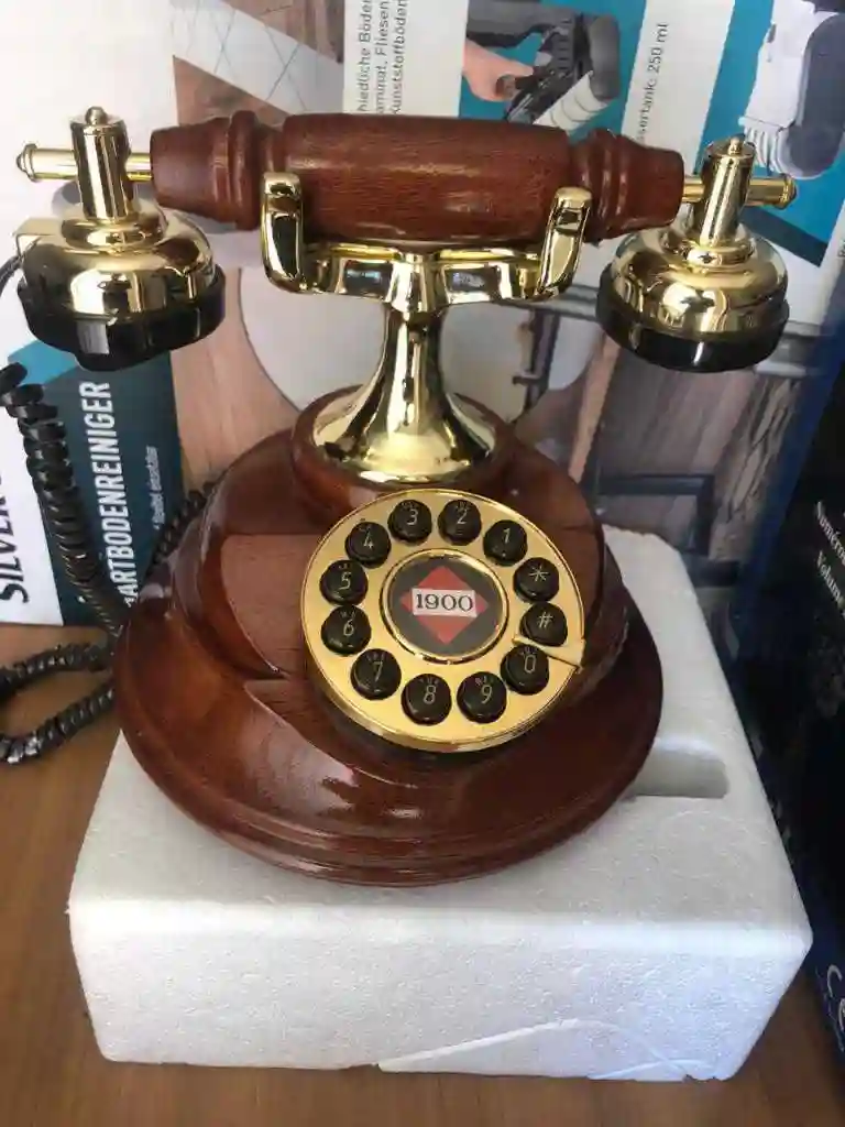 Téléphone Antique en Bois tt Neuf - Vue 1