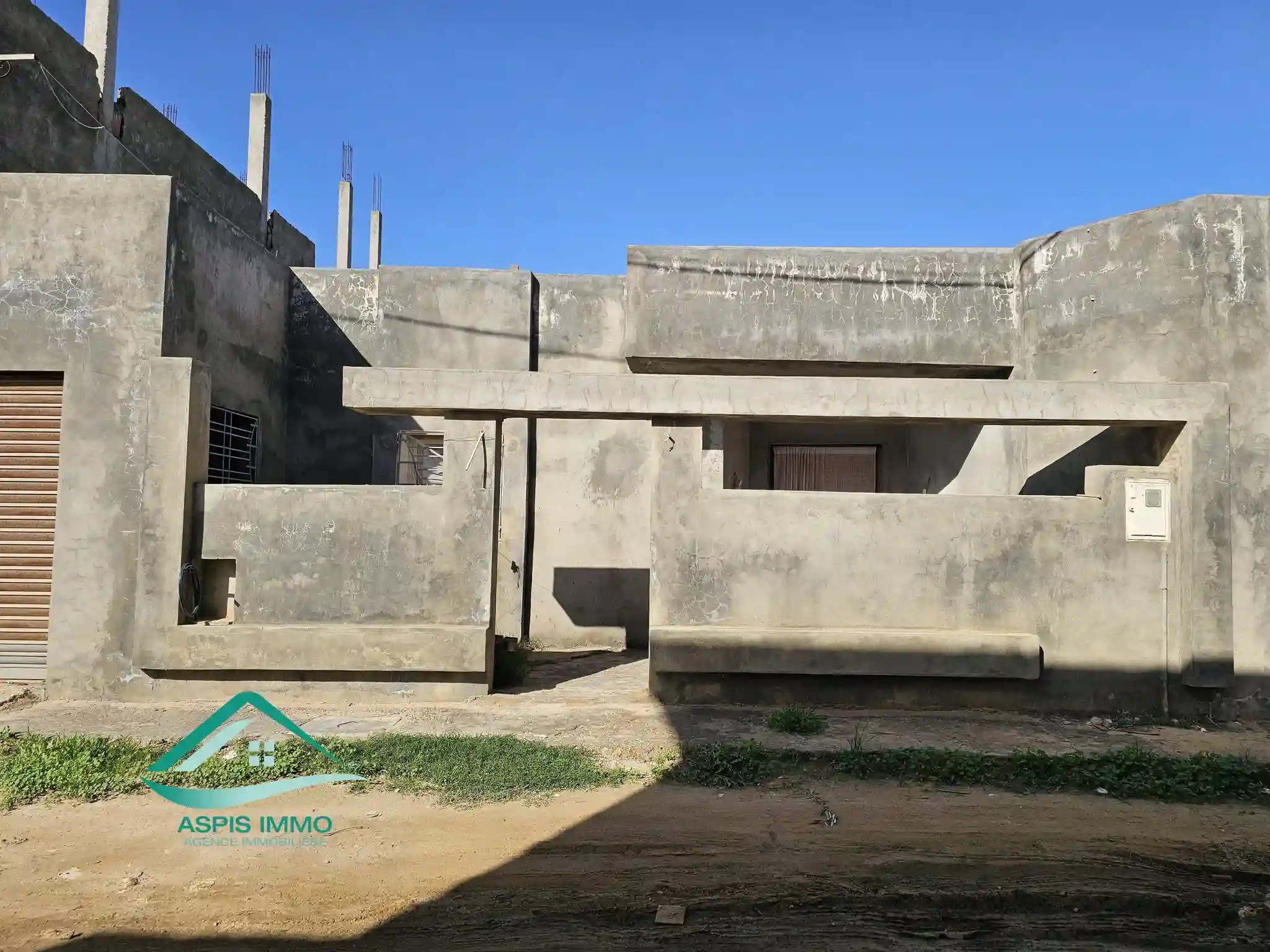 Vt963 Maison 189 m2 Inachevée à Kelibia à Kelibia - Vue 1