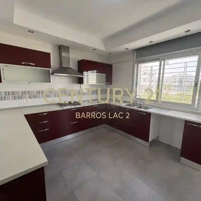 A Louer un Appartement en s4 au lac 2 - Vue 3